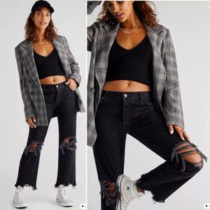 Free People We the Free Maggie Distressed Straight Leg Jeans NWT in Washed Black